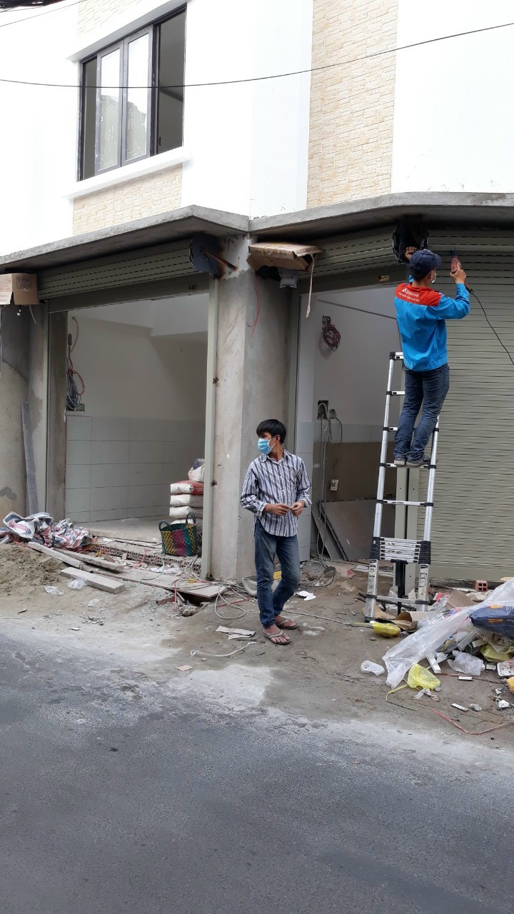  Kỹ thuật alpha door lắp cửa cuốn