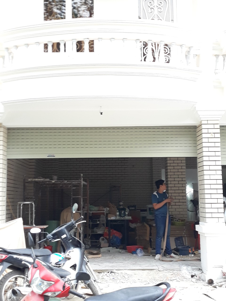sửa cửa cuốn tân phú an toàn