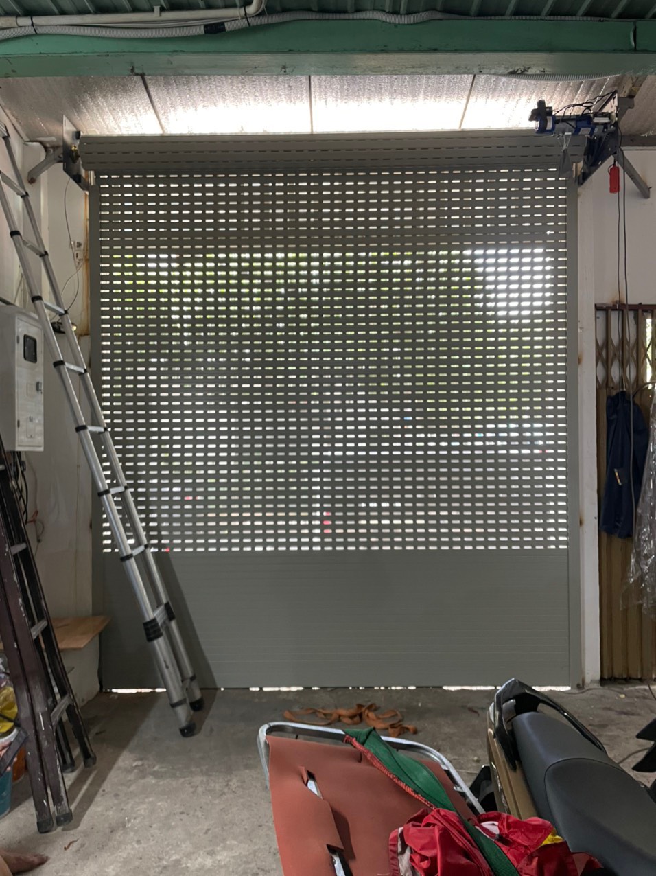 báo giá cửa cuốn đức dày 1.1mm cửa cuốn đức nhà phố dày 1.1mm