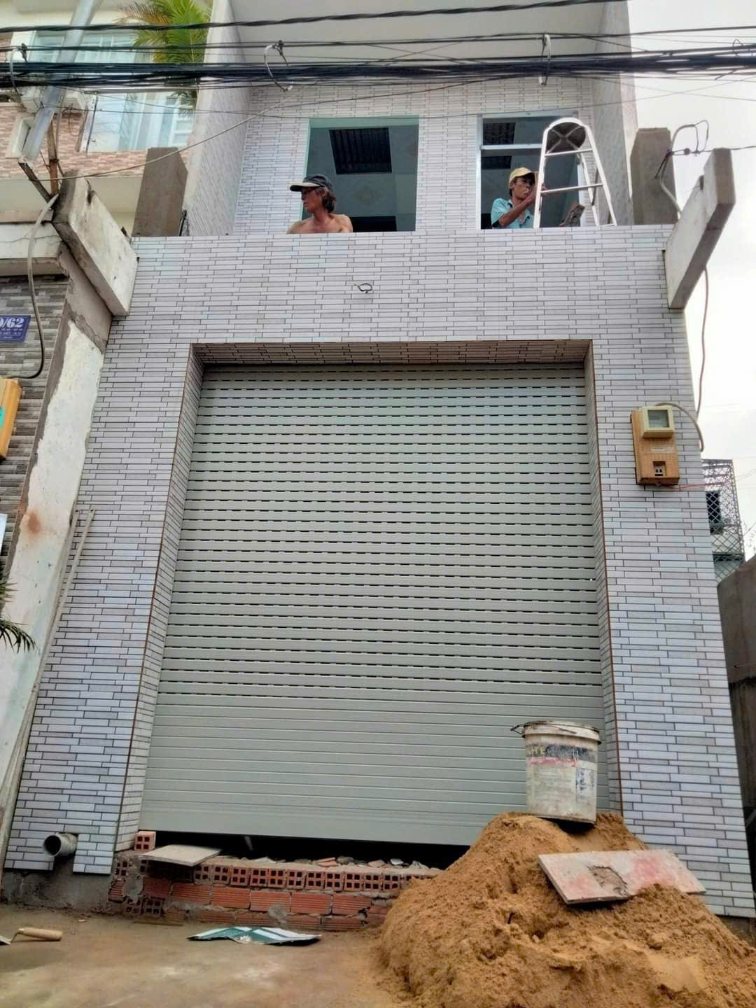 cửa cuốn đường cộng hoà