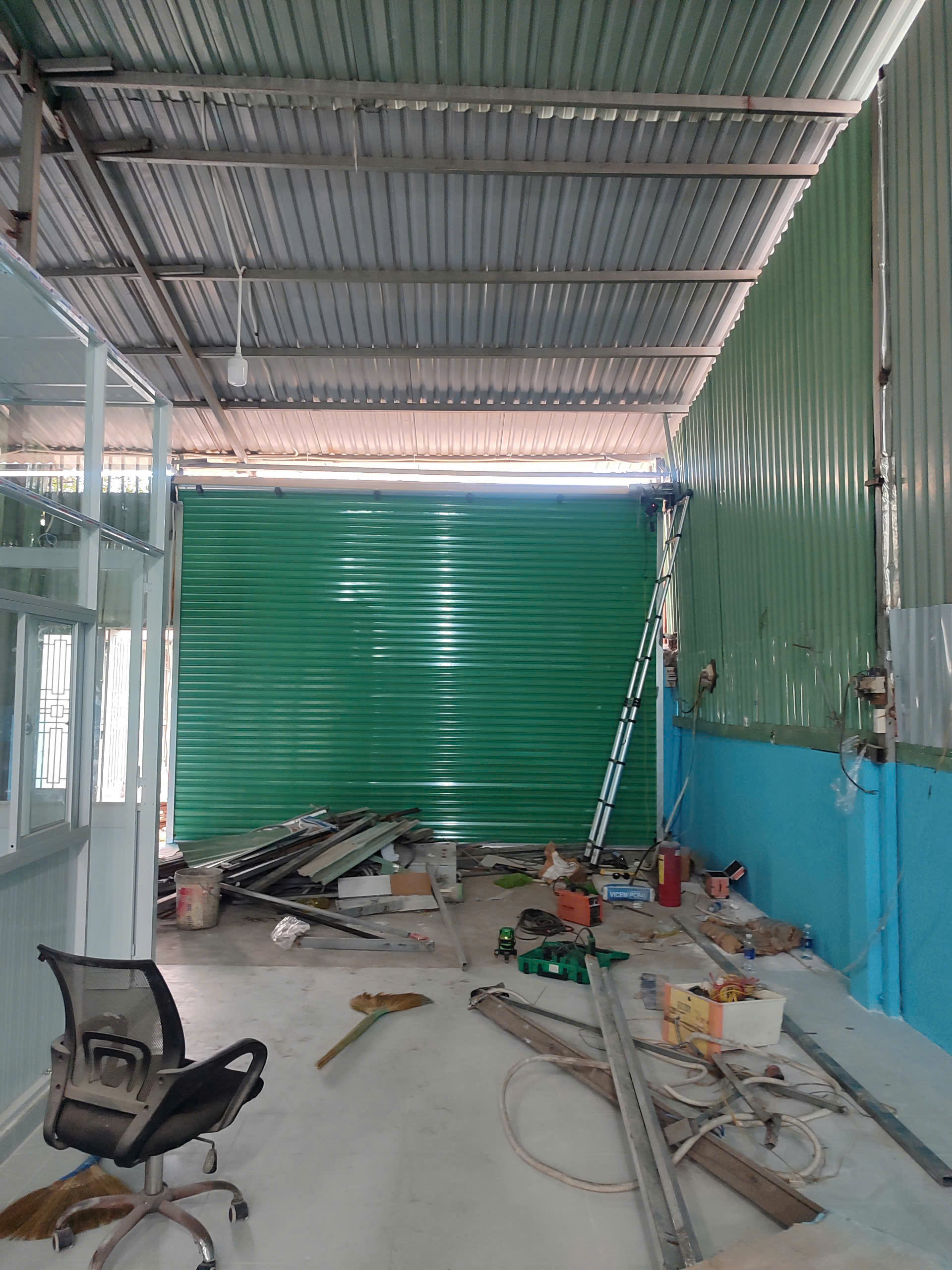 cửa cuốn đài laon cmt8