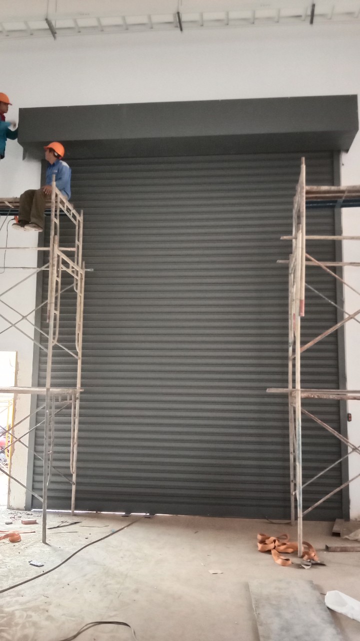 cửa cuốn kho xưởng tại hậu nghĩa