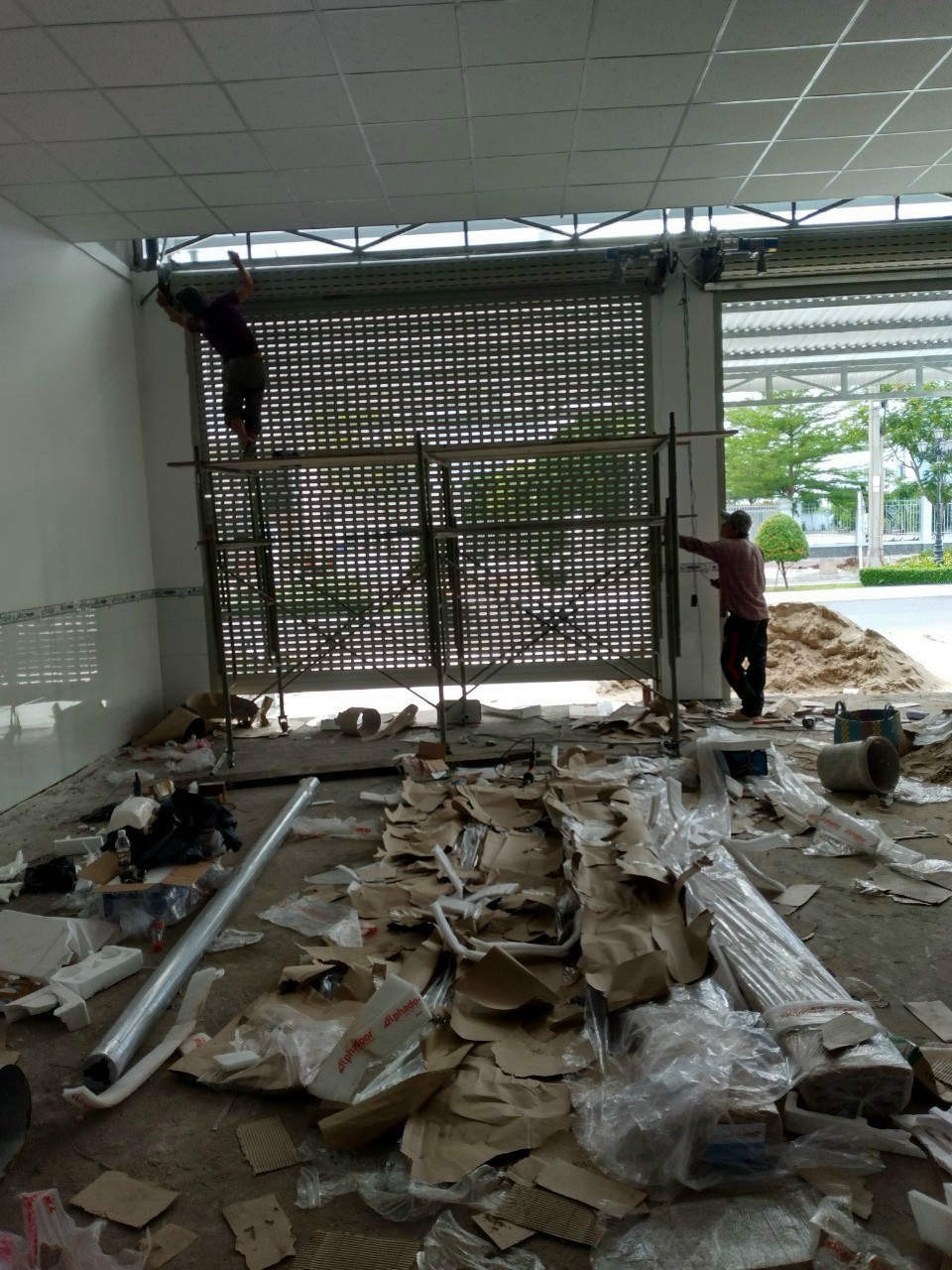 công ty cửa cuốn tại long cang