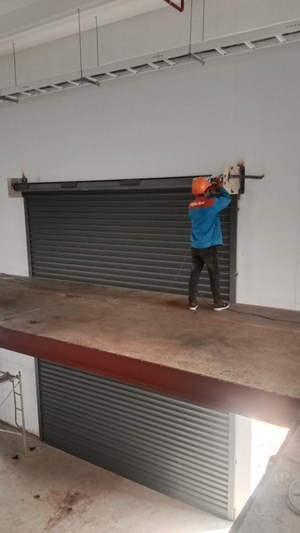 Cửa Cuốn Nhà Xưởng
