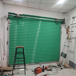 Cửa Cuốn Kéo Tay 