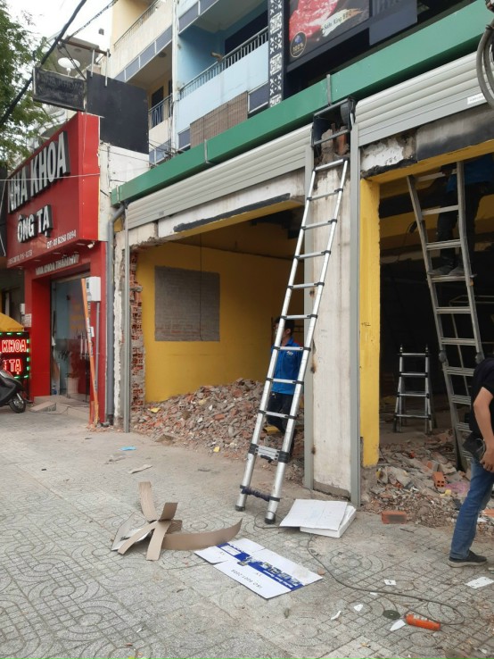 Sửa cửa cuốn quận 10 giá rẻ uy tín chất lượng nhanh chóng
