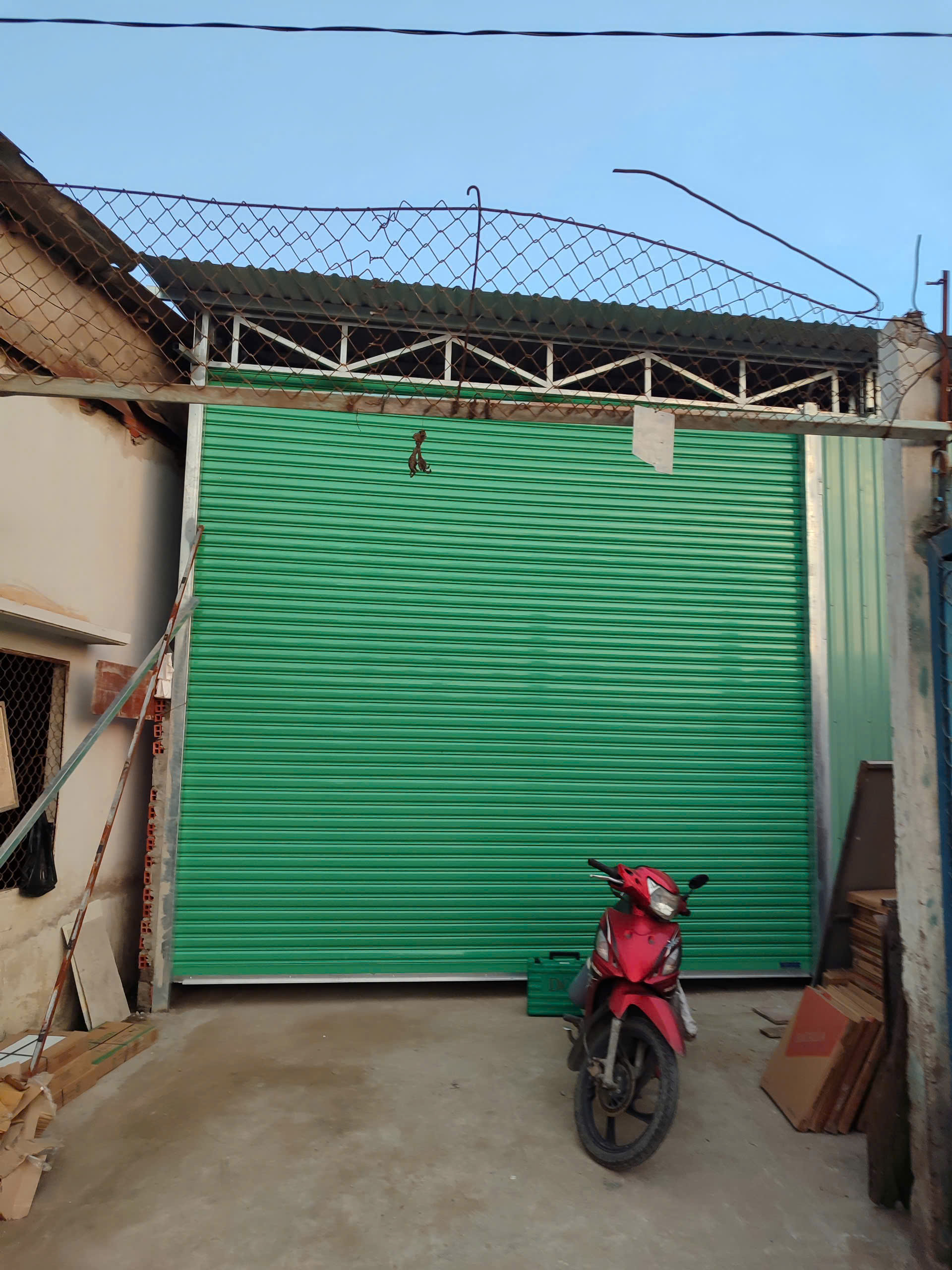 Báo giá cửa cuốn tại đường Gò Dầu Tân Phú lắp đặt sửa chữa giá rẻ