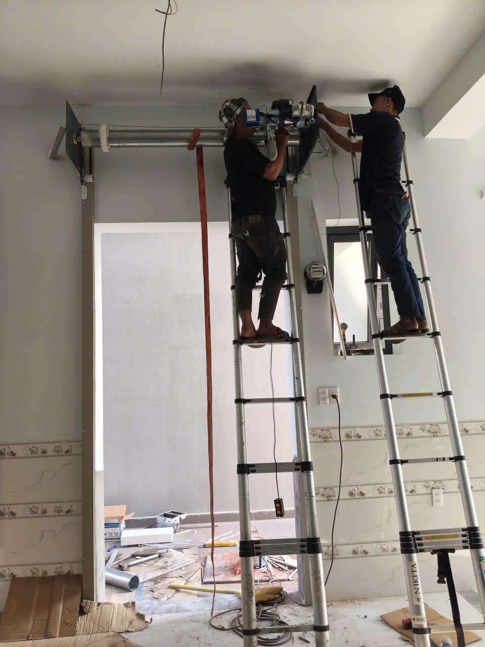 Sửa Cửa Cuốn Tại Vinh Nghệ An Uy Tín, Có Mặt Nhanh, Giá Hợp Lý